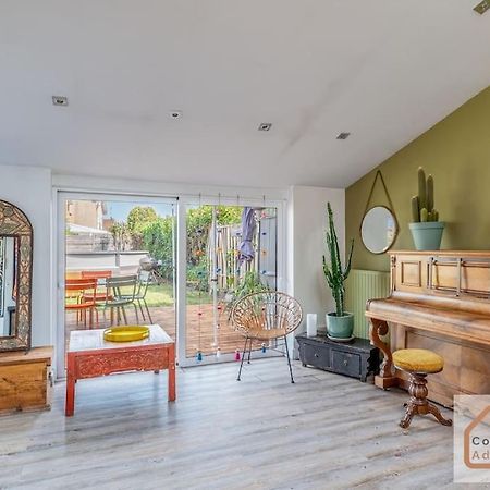 Maison A Lyon Parilly Avec Piscine, Jardin, Parking Prive & Proche Eurexpo Vénissieux Dış mekan fotoğraf